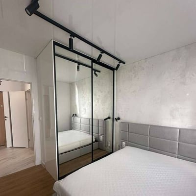 Location d’un appartement confortable de 2 pièces avec terrasse, 48 m², quartier Żoliborz, Varsovie, Pologne